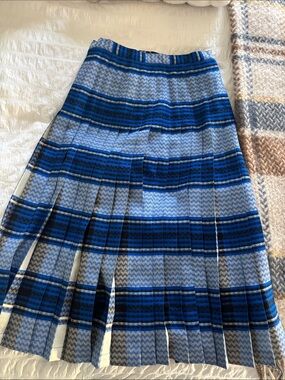 Pleated Blue Plaid 100% Wool Women's Skirt Made in Canada